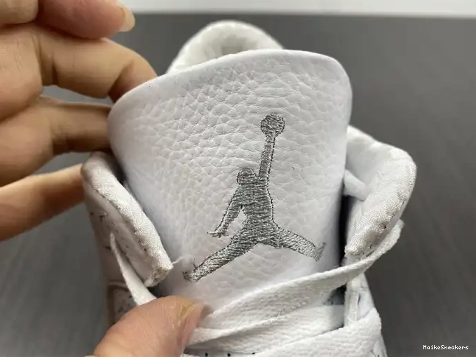 MaikeSneakers PS Retro 3 Jordan Air 'Triple White' 429487-111 0505